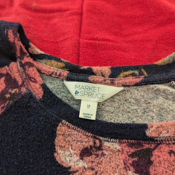 Market and spruce floral sweater - Picture 2 of 3